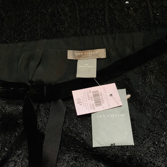 Ann Taylor Black Lace Skirt Pencil Sequin 0P S NEW - Picture 4 of 8